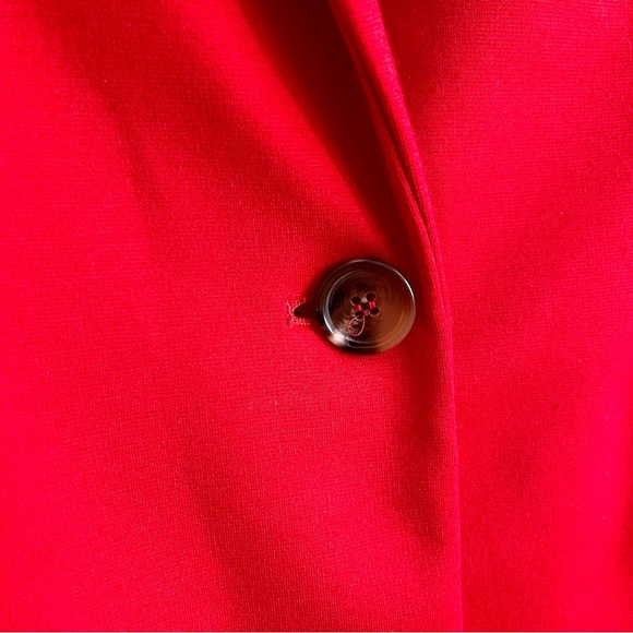 Red Womens 2 Piece STRETCH Suit (Blazer Size 10 & Pencil Skirt Size 14P) - Picture 4 of 11